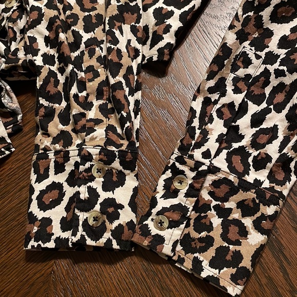 Free People Leopard Animal Print Crop Top Button Down Knot Bottom Size Sm NWOT - Picture 8 of 10